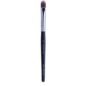 Shu Uemura Synthetic Brush 10