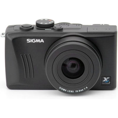 DP-1 Black Compact Camera