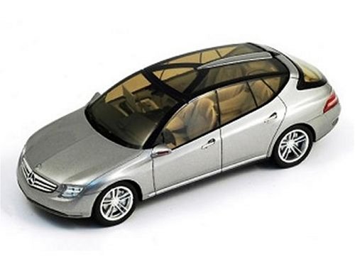 Mercedes-Benz F500 Concept Car (2001) in Silver (1:43 scale)