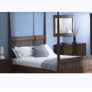 Newhaven 4ft 6in Double 4 Poster Bedstead