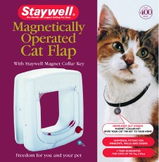 400 White Magnetic Cat Flap