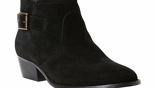 Steve Madden Prizzze Suede Ankle Boots