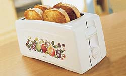 SWAN Coolwall Toaster