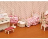 Sylvanian Families By Flair Sylvanian Families Pretty Pink Bedroom Set