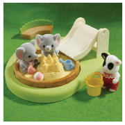 Families Sandpit And Paddling Pool
