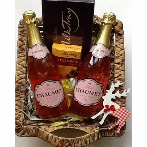 The Gift Box Sparkling Rose wine amp; chocolates hamper for 2 - free gift wrapping