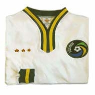 TOFFS Cosmos 1982. Retro Football Shirts
