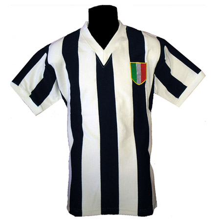 TOFFS Juventus 1960s v neck. Retro Football Shirts