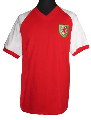 TOFFS Wales 1980s retro football shirt