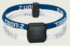 trion:z Dual Loop Magnetic/Ion Bracelet White/Blue