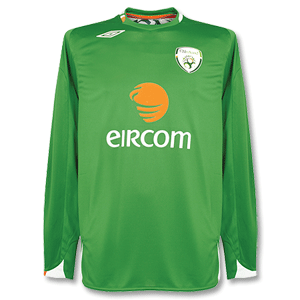 Umbro 06-08 Ireland Home L/S Shirt