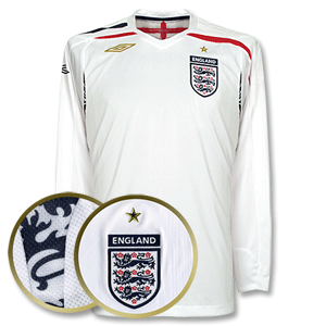 07-09 England Home L/S Shirt + Ferdinand No. 5