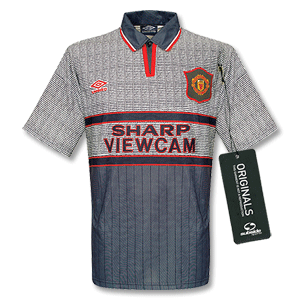 Umbro 95-96 Man Utd Away shirt