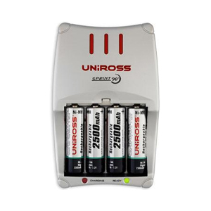 Uniross SPRINT 90 Minute Battery Charger   4 x