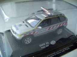 Universal Hobbies 1:43rd SCALE BMW X5 POLICE 2002 (GB)
