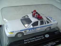Universal Hobbies 1:43rd SCALE FORD CROWN VICTORIA NYPD USA 95