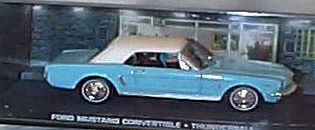 universal hobby james bond 007 thunderball ford mustang convertible film scene car 1.43 scale diecast model