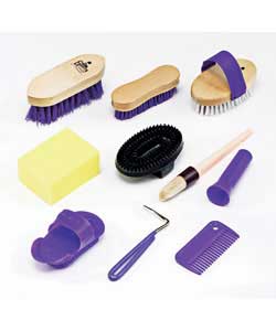 Dandy brush.Body brush.Face brush.Plastic curry comb.Rubber curry comb.Hoof oil brush and cap.Hoof p