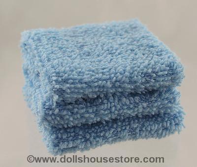 1:12 Scale Doll House Miniature Blue Towel Bale