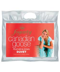 This luxury Canadian goose feather and down filling has excellent heat retaining properties, whilst 