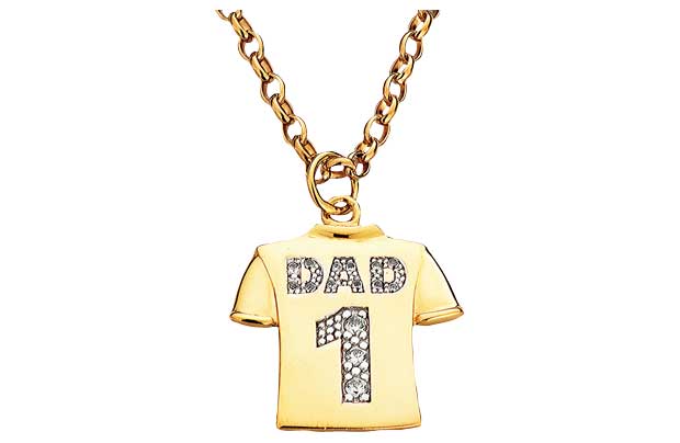 A football shirt keepsake pendant on a solid chain with cubic zirconia detailing. 18ct gold plated. Length of necklace 51cm/20in. EAN: 2193049.
