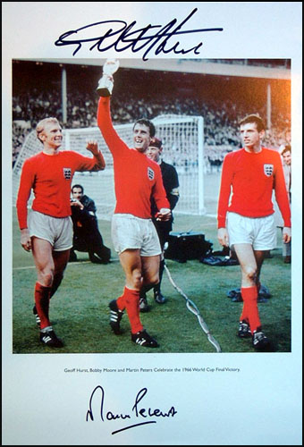 The historic 1966 World Cup Final win can be remembered with this superb special edition print of Bo