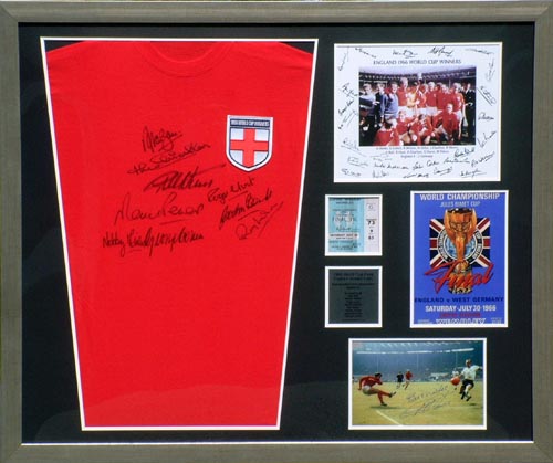 1966 signed and framed England shirt presentation