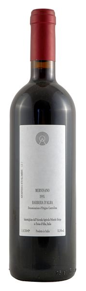 The Mervisano has a deep and bright violet red colour, a full spiced nose on a long persistent palat