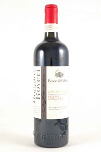 The Refosco Roggio dei Roveri from preselected vines and aged 12 months in small oak barrels, reveal
