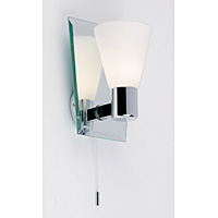 Modern switched bathroom wall light fitting with polished chrome trim and bevelled mirror backplate.