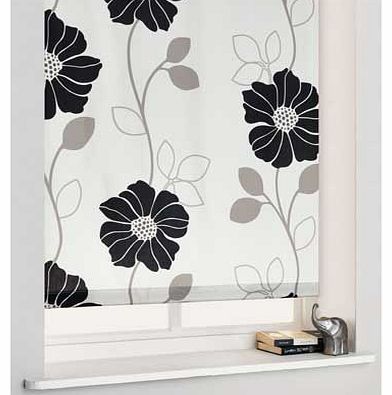 Make a bold statement with the black and cream floral design of this blind. The botanical blooms with winding leaves will coordinate with a neutral dandeacute;cor to add some style and character to your room. Polycotton. Size W91
