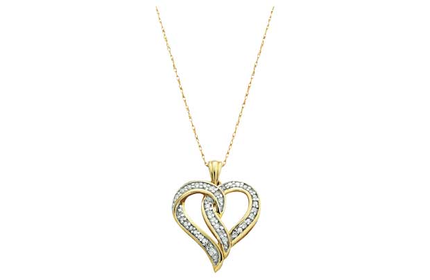 Diamonds surround a twisted heart pendant. 9ct yellow gold. Diamond set pendant. Length of necklace 46cm/18in. Pendant size H20