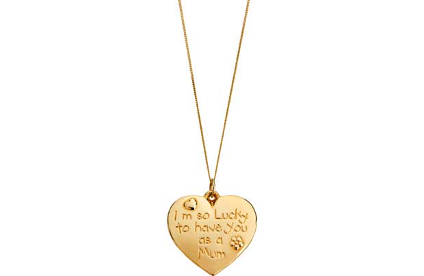Show your mum just how much you love her with this 9ct Gold Message Mum Heart Pendant. A thin and elegant gold chain is brought to life with a beautifully sweet heart shaped pendant which reads; Im so Lucky to have you as a Mum within an engraved hea