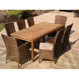 The Adonis 1.9m teak table compliment the Avery Armchairs beautifully. This discounted 8 seater set 