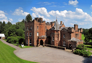 You and a guest can enjoy an indulgent and elegant traditional treat with an afternoon tea at Friars Carse.A majestic 19th century retreat is situated in a beautiful 45 acre estate, youll be able to gaze over the enchanting River Nith as you tuck i
