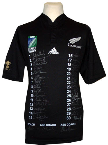 Unbranded All Blacks and#8211; 2007 RWC Special Edition shirt - Signed by the squad
