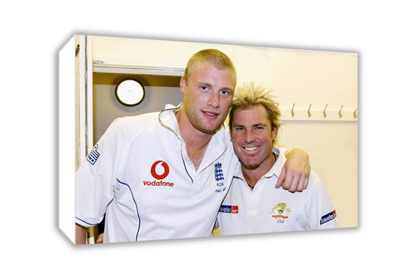 Andrew Flintoff of England and Shane Warne of Australia pose in the Australian dressing room after p