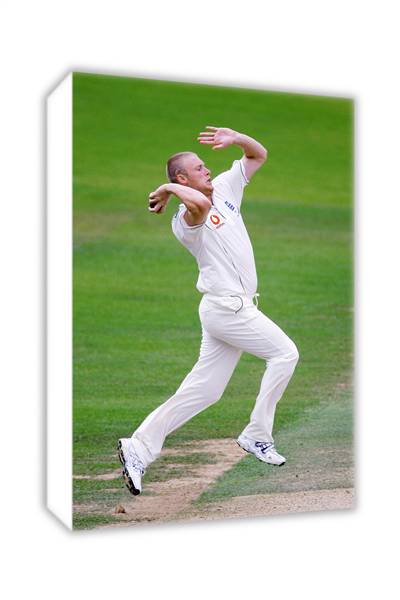 Unbranded Andrew Flintoff bowling action portrait and#8211; Canvas collection