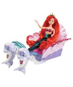 Ariel is transported around the ocean in style in her beautiful carriage. Take the dolphins out of