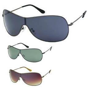 New aviator sunglasses keeping in with the trends of 2005 and the fashionable, stylish aviator look