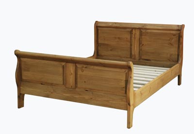 THE EVER POPULAR 4FT 6IN DOUBLE SLEIGH BED