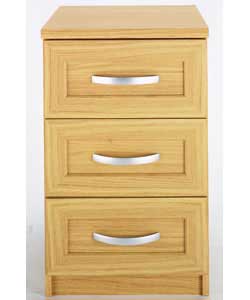 Size (H)62, (W)38, (D)40cm. Medium oak finish chest. Silver finish handles. Drawers with smooth glid