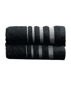 2 bath towels.Weight 550gm.100 cotton.Size (L)127,(W)70cm.Machine washable.