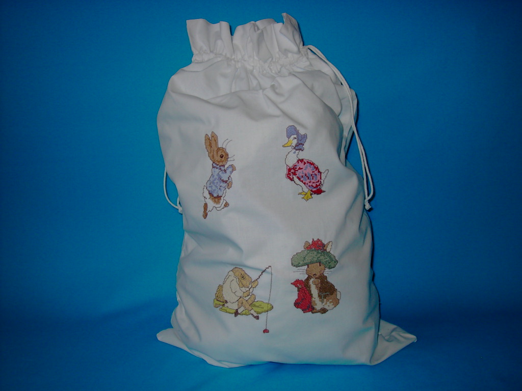 Encourage your little one to tidy up and take responsibility with this pretty Beatrix Potter Laundry