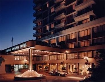 Unbranded Chateau Victoria Hotel and Suites