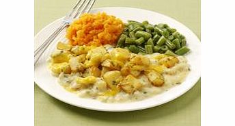 Herby diced potatoes in a vegetarian cheese sauce with leeks and onions, topped with vegetarian cheese. Served with mashed carrot and swede and green beans.
