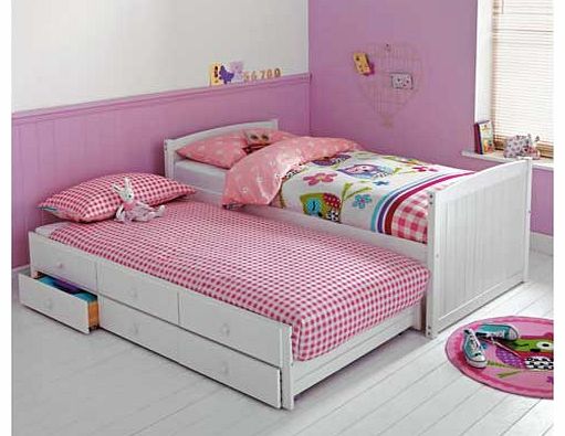 This Classic cabin bed with trundle is the ideal option to create more sleeping space in any bedroom. Whether your child loves sleepovers. or your guest room is tight on space for another bed - this trundle bed could be the solution! It includes thre