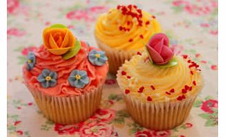 Learn thetricks of the tradeto creatinggorgeous cupcakes with celebrity chef Xanthe Milton. Youll love learning the simple techniques that make your cupcakes lookwonderful, including how to pipe roses and swirls, roll out fondant and mould sugar 