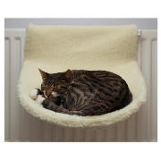 The Cosy Cat Radiator Bed has a fleecy cover giving your cat a warm and cosy place to curl up.  The 