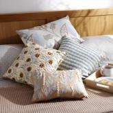 Unbranded Country Meadow Daisy Cushion